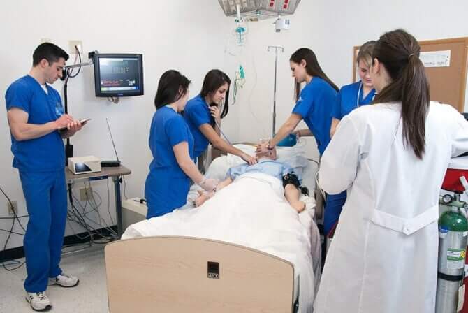 Clinical Training in LPN and LVN Programs