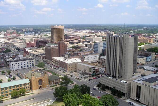 Outstanding LPN Schools in Topeka, KS